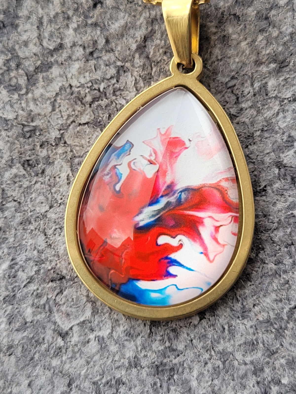 Collier FullColor Red